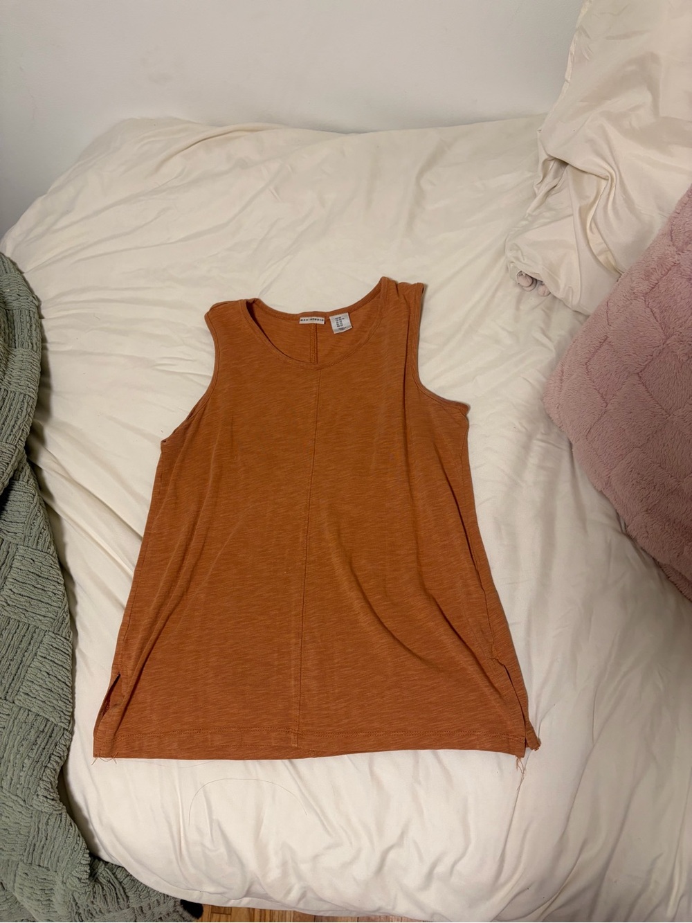 Max Studio Sleeveless Muscle Tee in Rust Orange
